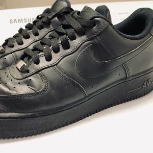 Men’s Nike Air Force 1 black